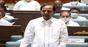 తెలంగాణ నిరుద్యోగ యువతకు సీఎం కేసీఆర్ వరాల జల్లు