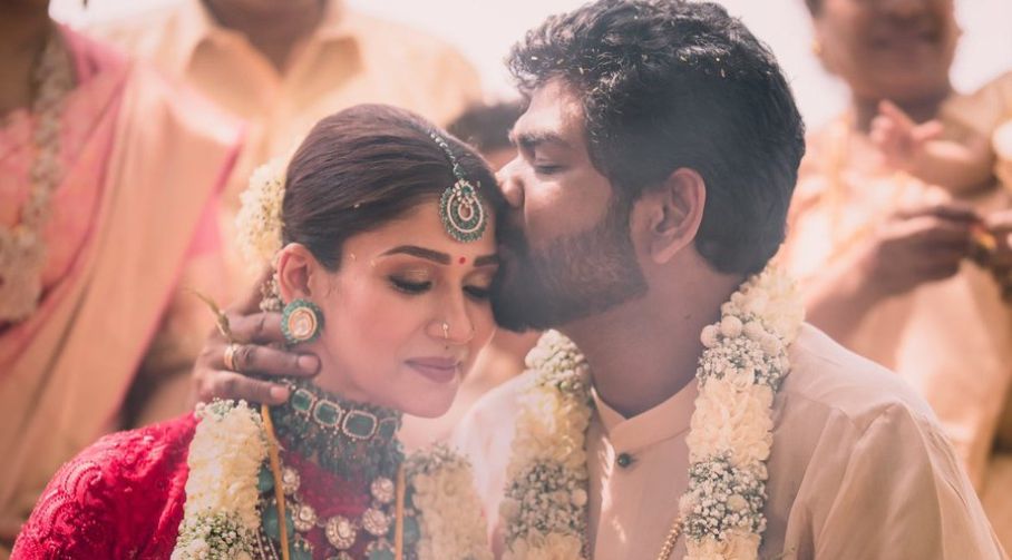 Nayanthara, Vignesh Shivan Marriage: ఒక్క‌టైన‌ నయన్‌-విఘ్నేశ్ , ఆ హీరోను పిలిచినందుకు ఫ్యాన్స్ అప్ సెట్