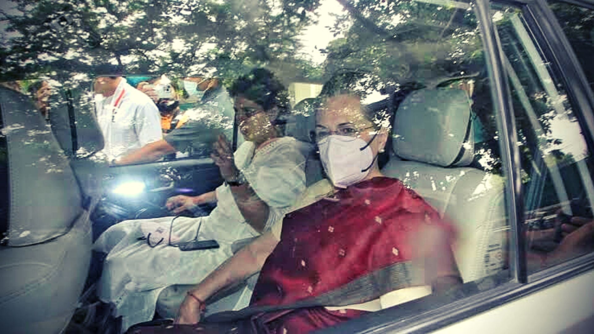 Sonia Gandhi 3 గంటల పాటు ప్రశ్నించారు, సోమవారం మళ్లీ ర‌మ‌న్నారు