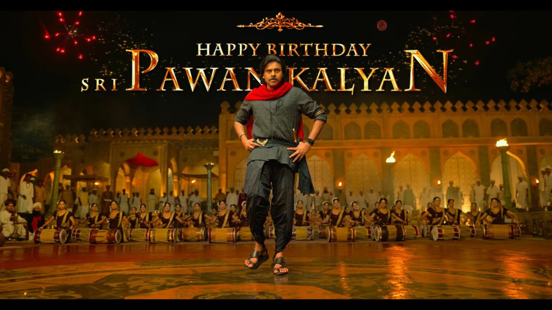 Pawan Kalyan:  తొడకొట్టాడో.. తెలుగోడు, హరిహర వీరమల్లు’ నుంచి పవర్‌ గ్లాన్స్‌