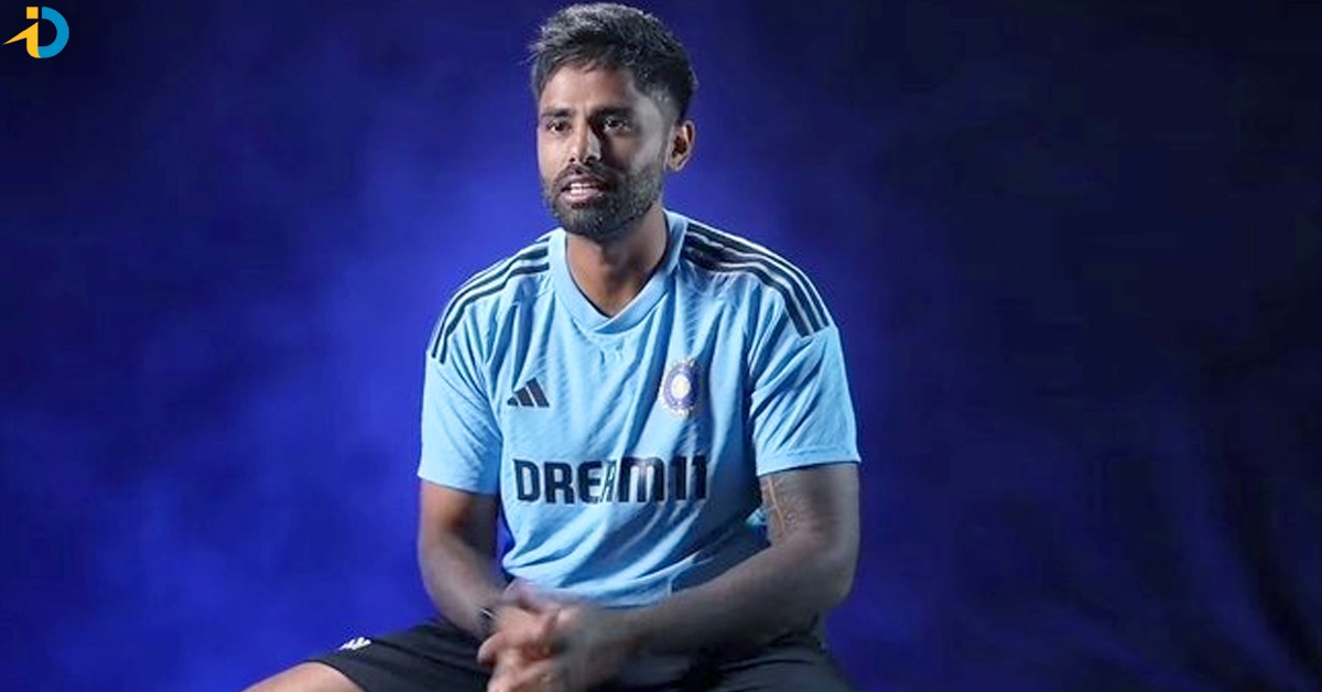 వాళ్ల ముగ్గురితో మాట్లాడుతున్నా.. వన్డేల్లో కూడా ఇరగదీస్తా: SKY
