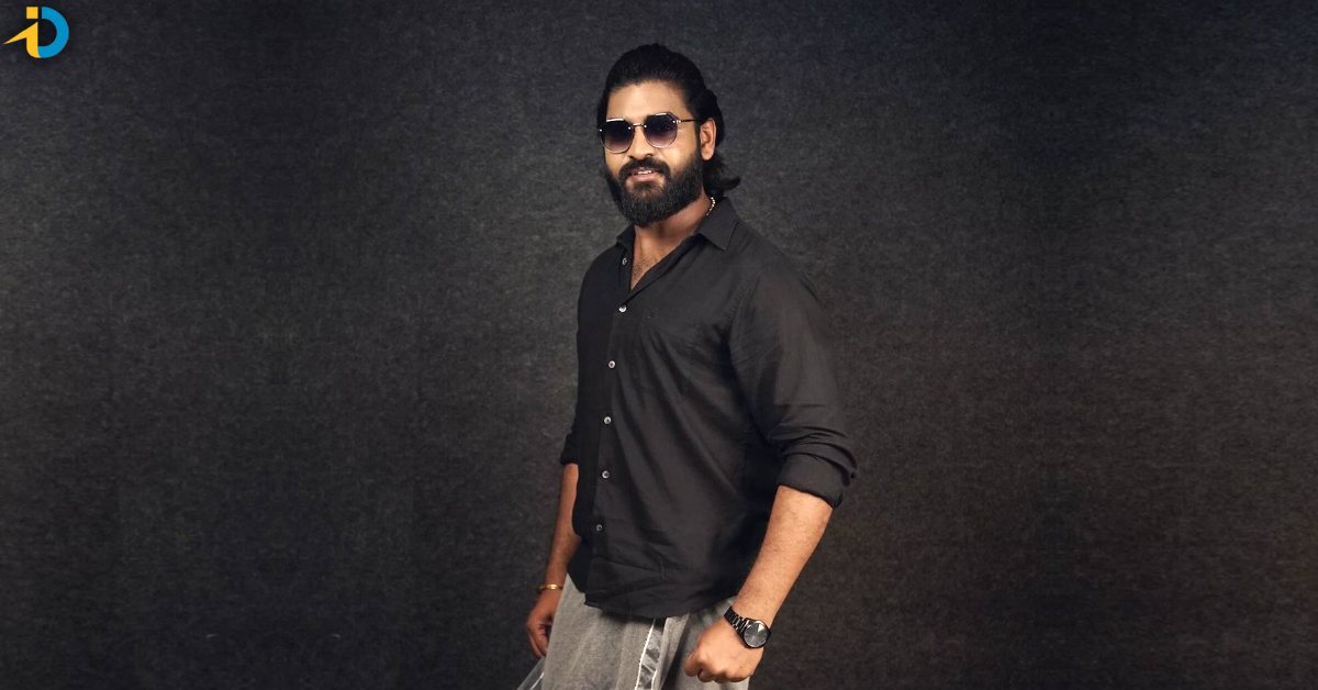 ప్రముఖ నటుడి ఇంటిని కొల్లగొట్టిన దొంగ!