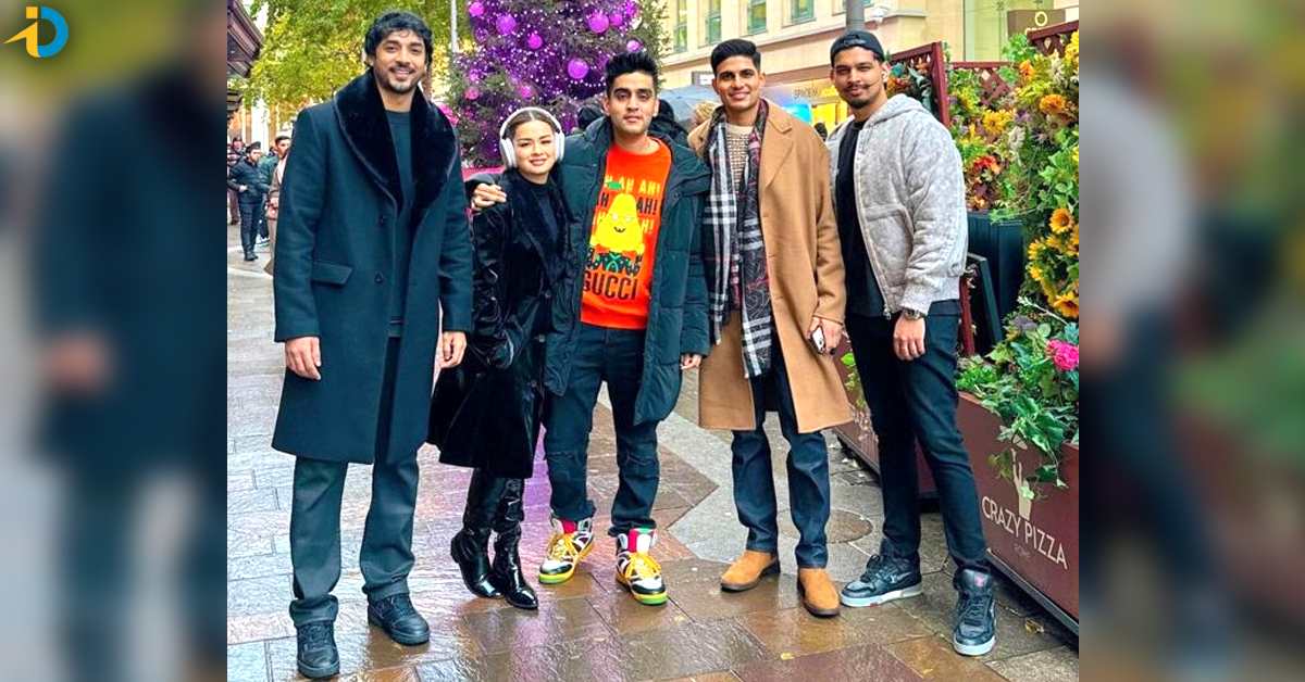 shubman gill with avneeth kaur