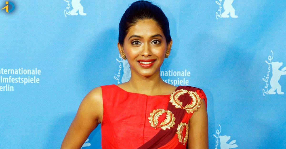 A popular actress who has earned millions