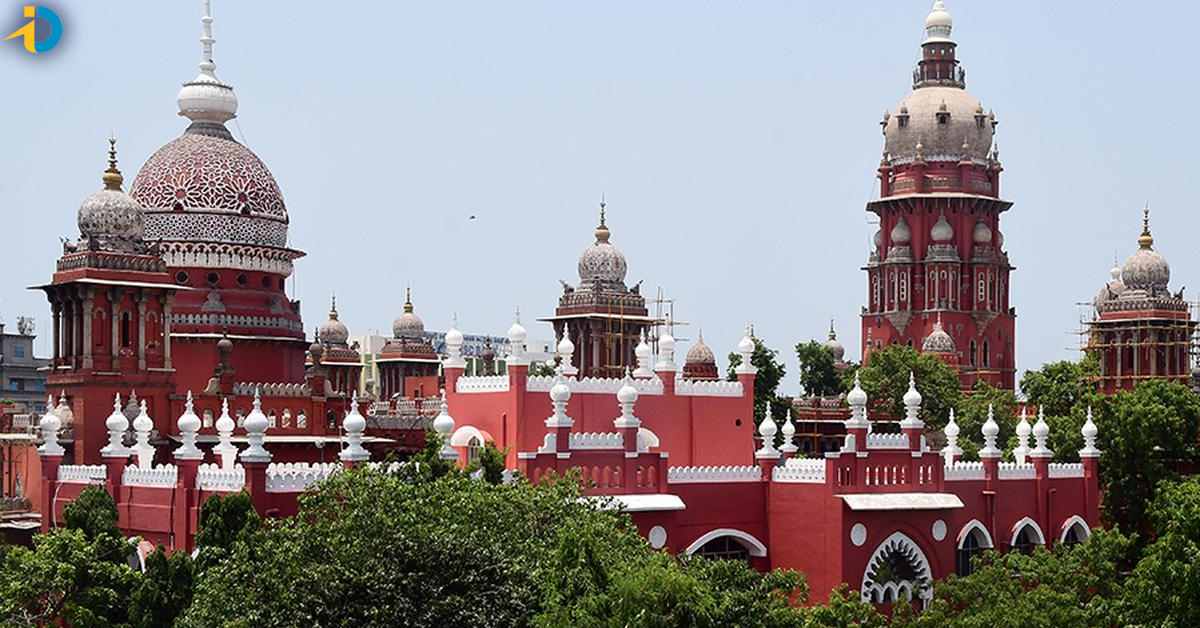 Entry of non-Hindus into temples should be banned!