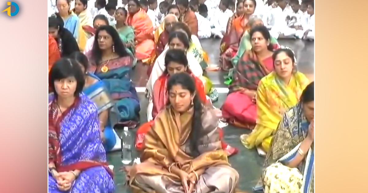 What did Sai Pallavi do for New Year
