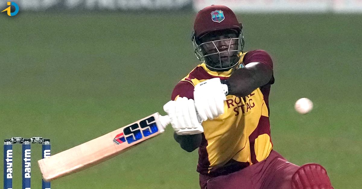 rovman powell superb batting