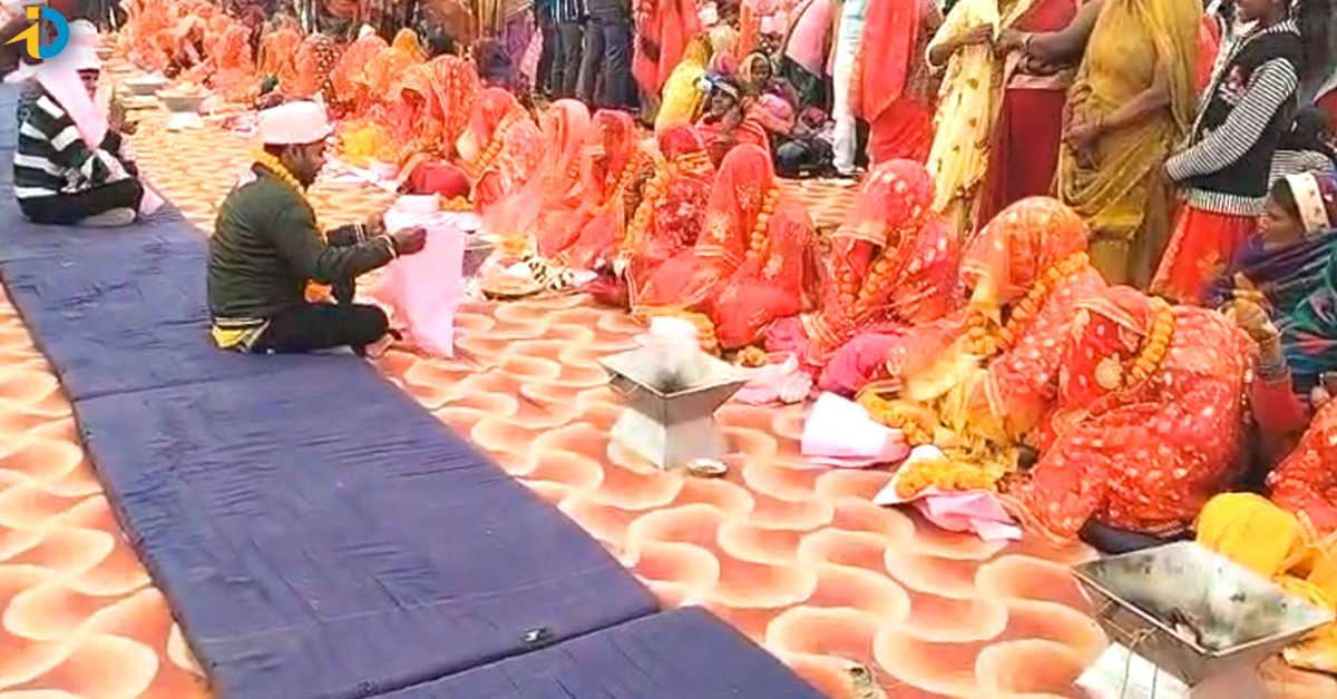 Hundreds of brides who got married without a groom! 1