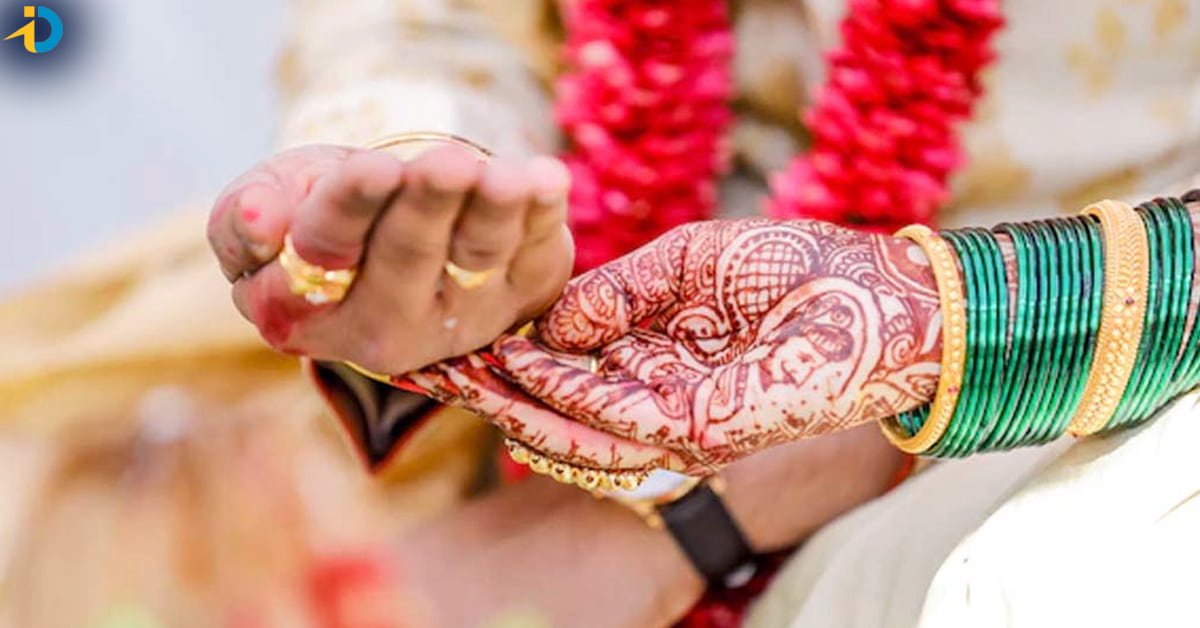 Free marriages in costly functon hall