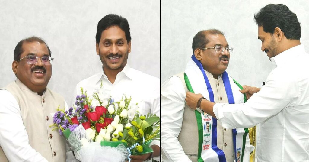 IAS officer into YCP