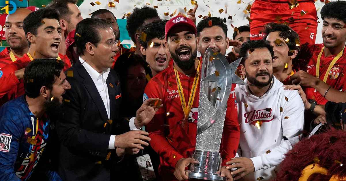 Islamabad won the title to the last ball!