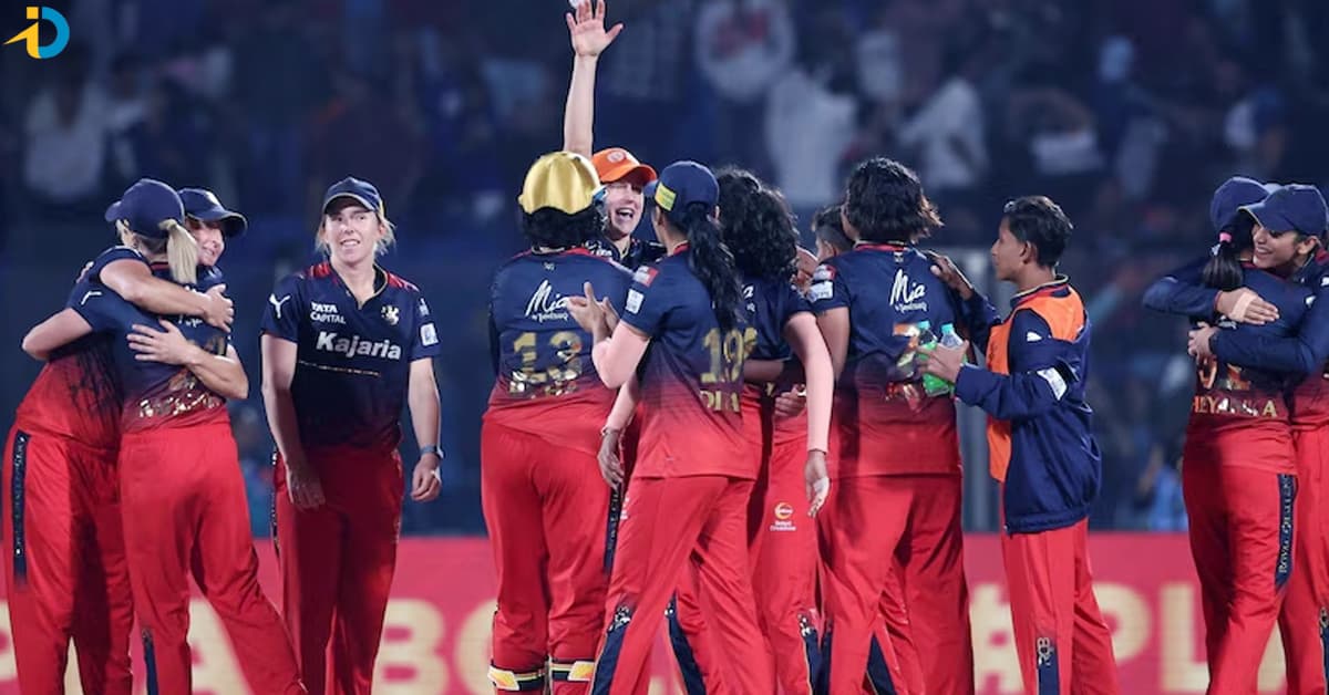 WPL final DC vs RCB