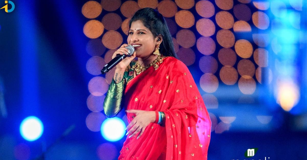 A rare honor for singer Mangli