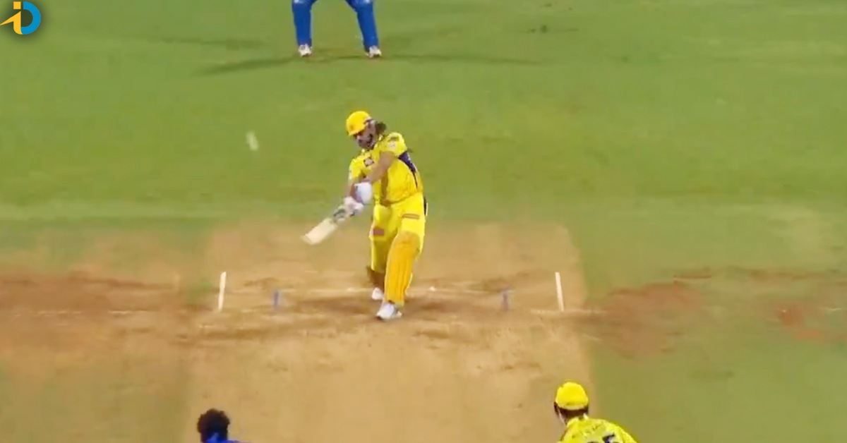 Dhoni late batting