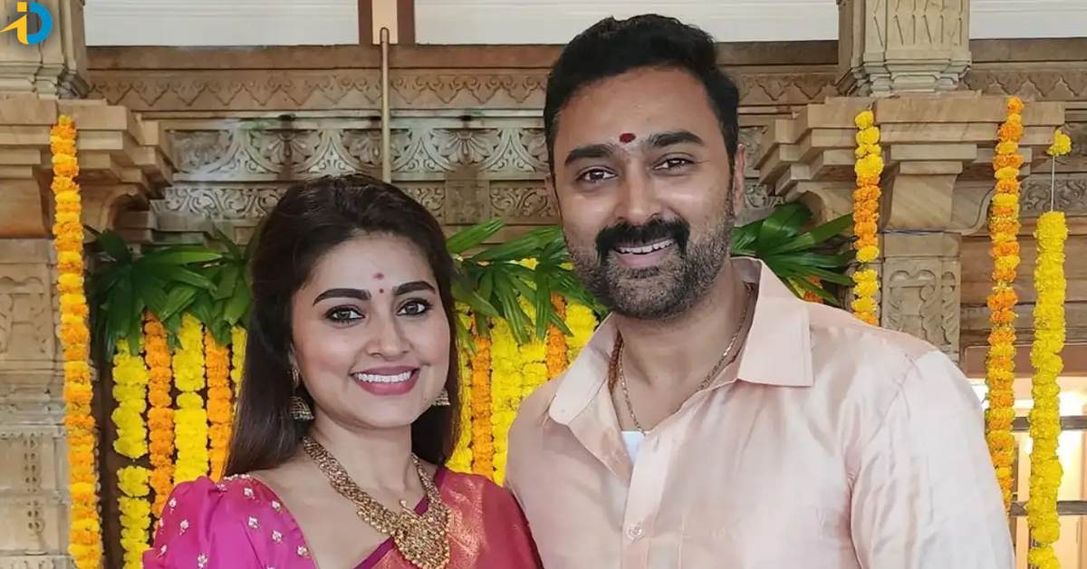 actress sneha shocking comments on her husband