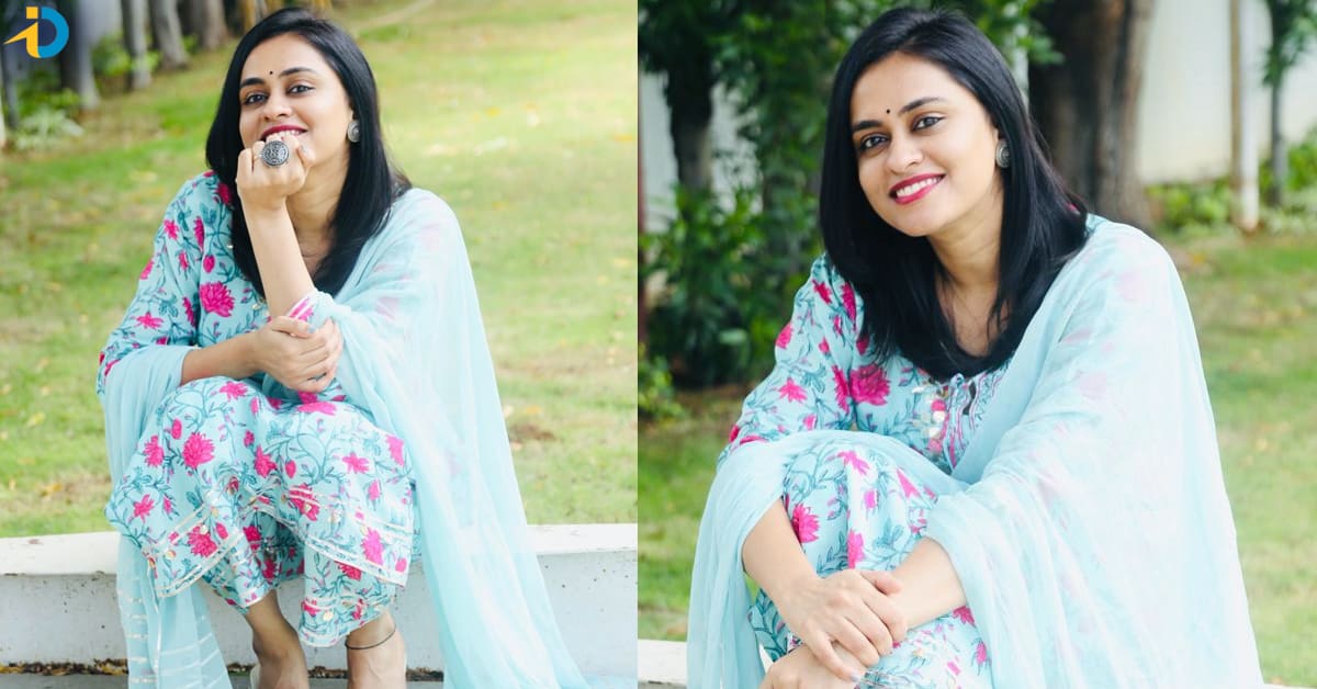 Anchor geetha bhagat yoga