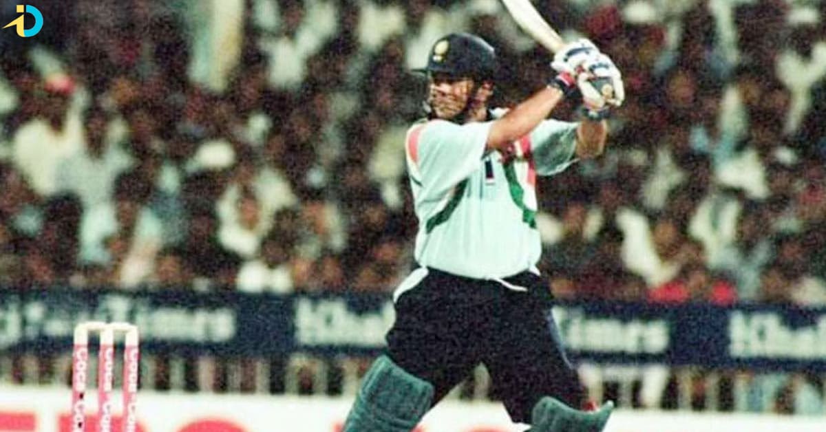 Sachin massive batting in sharjah