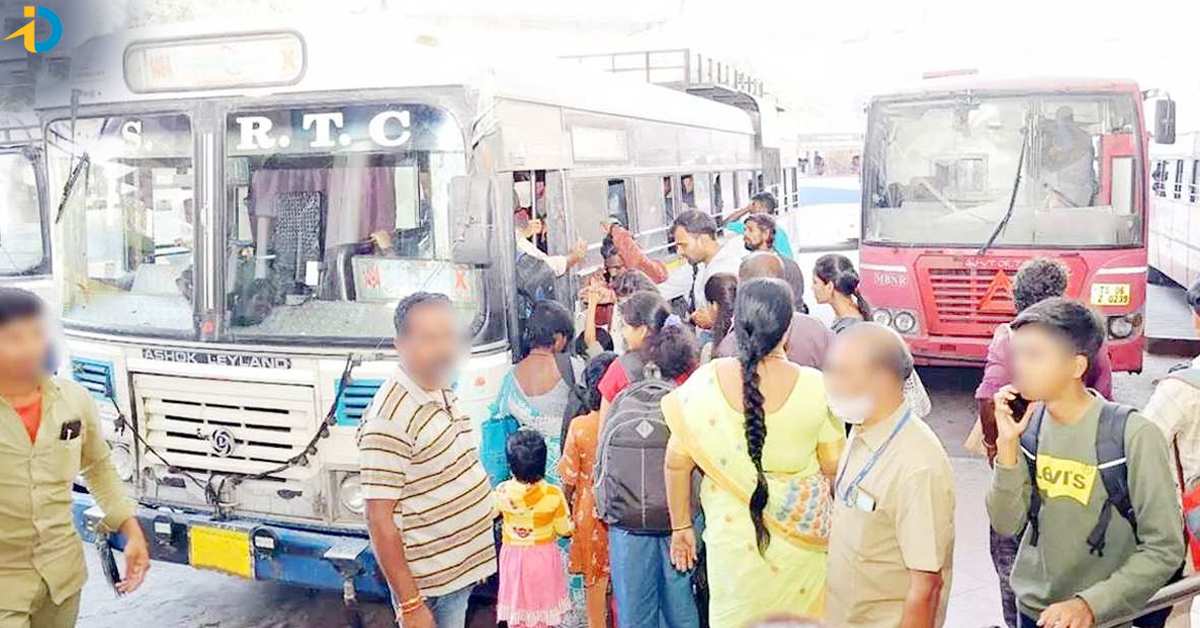 రాఖీ పండుగ వేళ.. ఆడపడుచులకు TGSRTC బంపరాఫర్‌..