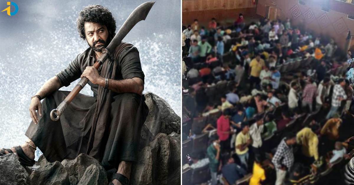 దేవరకు ఎన్టీఆర్ ఫ్యాన్సే విలన్స్.. అసలు కారణం ఇదే