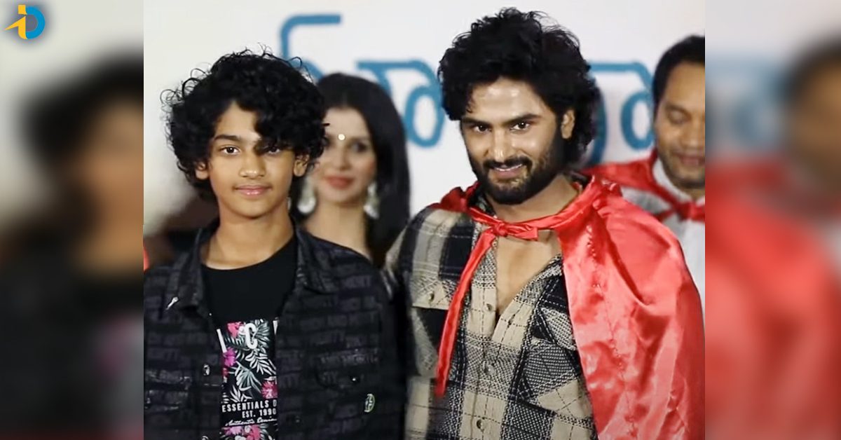 Sudheer Babu: సుధీర్ బాబు పక్కన కనిపిస్తున్న ఈ కుర్రాడు ఎవరంటే..?