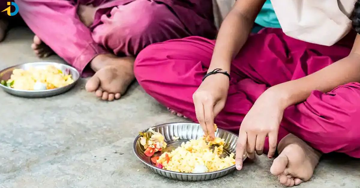 Health: కింద కూర్చొని భోజనం చేయట్లేదా? అయితే ఈ అద్భుత లాభాలు కోల్పోయినట్లే!