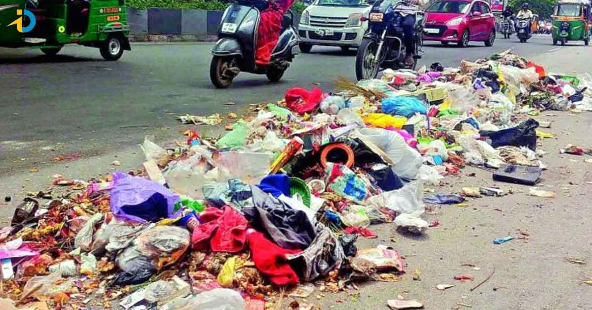 ఇక రోడ్లపై చెత్త వేస్తే భారీ మూల్యం తప్పదు.. సంచలన నిర్ణయం తీసుకున్న GHMC!